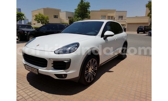 Buy Import Porsche Cayenne White Car in Import - Dubai in Uganda