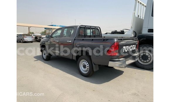 Acheter Import Voiture Toyota Hilux Autre à Import - Dubai, Ouganda Acheter Import Voiture Toyota Hilux Autre à Import - Dubai, Ouganda