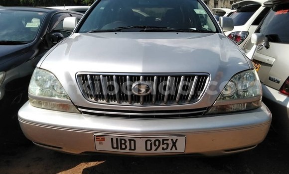 Buy Used Toyota Harrier Silver Car in Kampala in Uganda Buy Used Toyota Harrier Silver Car in Kampala in Uganda