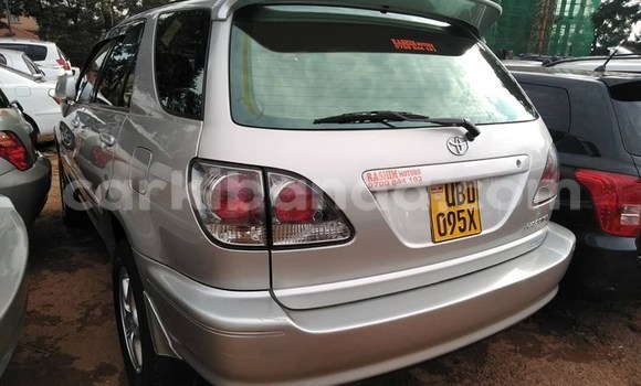 Buy Used Toyota Harrier Silver Car in Kampala in Uganda Buy Used Toyota Harrier Silver Car in Kampala in Uganda