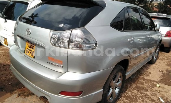 Buy Used Toyota Harrier Silver Car in Kampala in Uganda Buy Used Toyota Harrier Silver Car in Kampala in Uganda