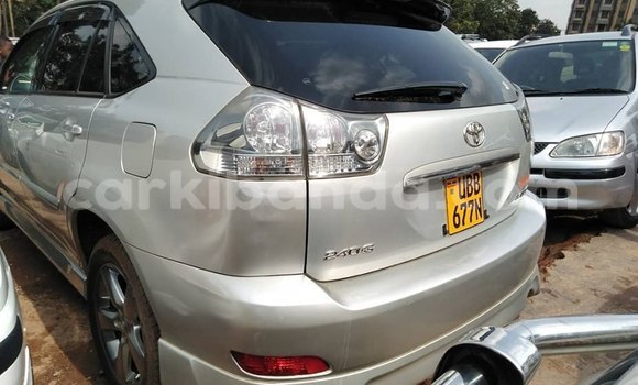 Buy Used Toyota Harrier Silver Car in Kampala in Uganda Buy Used Toyota Harrier Silver Car in Kampala in Uganda