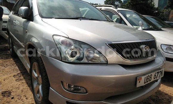 Buy Used Toyota Harrier Silver Car in Kampala in Uganda Buy Used Toyota Harrier Silver Car in Kampala in Uganda