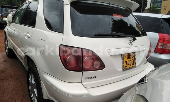 Buy Used Toyota Harrier White Car in Kampala in Uganda Buy Used Toyota Harrier White Car in Kampala in Uganda
