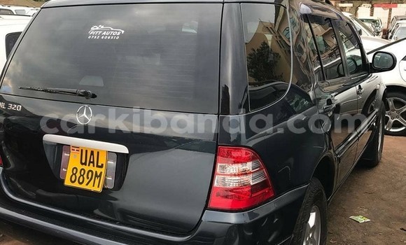 Buy Used Mercedes‒Benz ML–Class Black Car in Kampala in Uganda Buy Used Mercedes‒Benz ML–Class Black Car in Kampala in Uganda