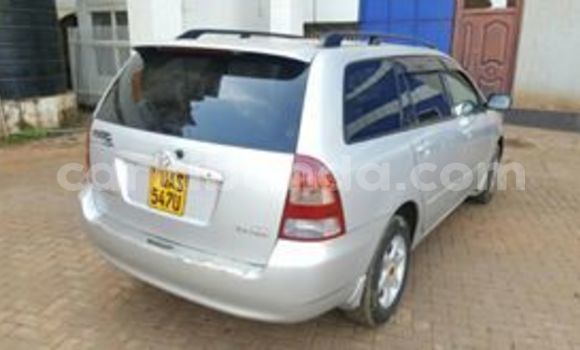 Gura Yakoze Toyota Fielder Silver Imodoka i Kampala mu Uganda Gura Yakoze Toyota Fielder Silver Imodoka i Kampala mu Uganda
