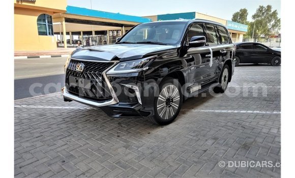 Acheter Import Voiture Lexus LX Noir à Import - Dubai, Ouganda Acheter Import Voiture Lexus LX Noir à Import - Dubai, Ouganda