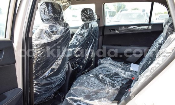 Gura Imported Hyundai Creta Beige Imodoka i Import - Dubai mu Uganda Gura Imported Hyundai Creta Beige Imodoka i Import - Dubai mu Uganda