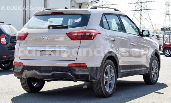 Gura Imported Hyundai Creta Beige Imodoka i Import - Dubai mu Uganda Gura Imported Hyundai Creta Beige Imodoka i Import - Dubai mu Uganda