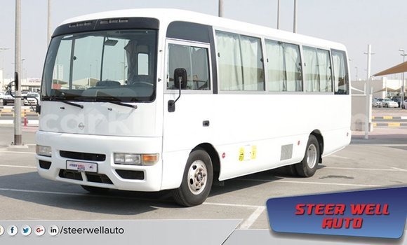 Buy Import Nissan Evalia White Truck in Import - Dubai in Uganda