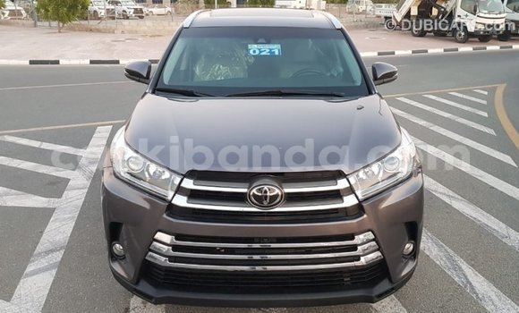 Buy Import Toyota Highlander Other Car in Import - Dubai in Uganda Buy Import Toyota Highlander Other Car in Import - Dubai in Uganda