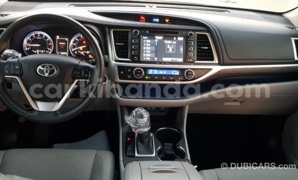 Buy Import Toyota Highlander Other Car in Import - Dubai in Uganda Buy Import Toyota Highlander Other Car in Import - Dubai in Uganda