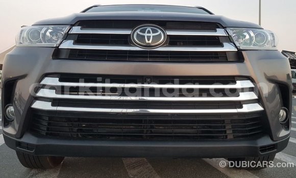 Buy Import Toyota Highlander Other Car in Import - Dubai in Uganda Buy Import Toyota Highlander Other Car in Import - Dubai in Uganda