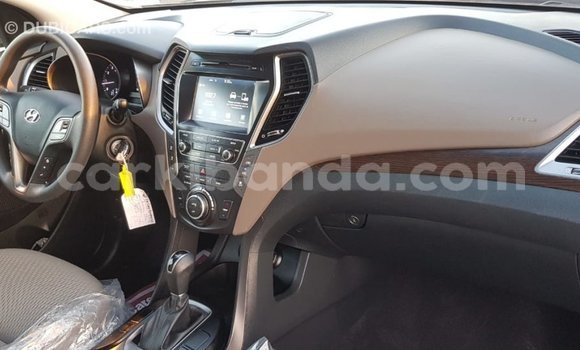 Nunua Imported Hyundai Santa Fe Nyingine Gari ndani ya Import - Dubai nchini Uganda Nunua Imported Hyundai Santa Fe Nyingine Gari ndani ya Import - Dubai nchini Uganda