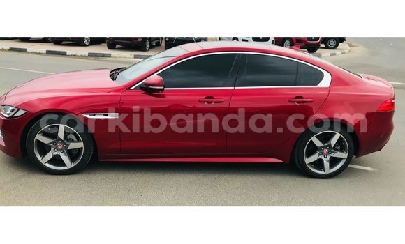 Acheter Import Voiture Jaguar XE Rouge à Import - Dubai, Ouganda Acheter Import Voiture Jaguar XE Rouge à Import - Dubai, Ouganda