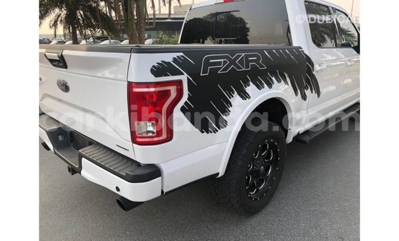 Buy Import Ford Club Wagon White Car in Import - Dubai in Uganda Buy Import Ford Club Wagon White Car in Import - Dubai in Uganda