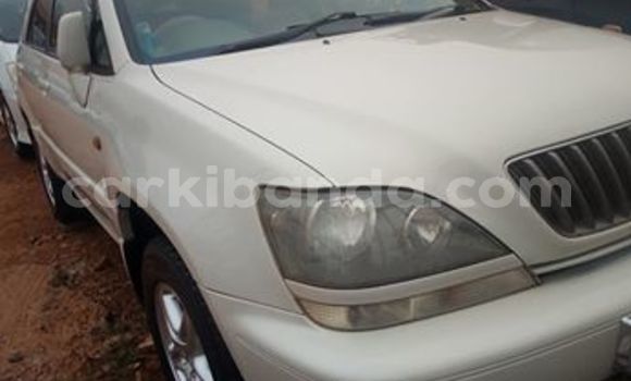 Buy Used Toyota Harrier White Car in Kampala in Uganda Buy Used Toyota Harrier White Car in Kampala in Uganda