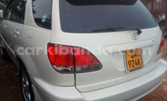 Buy Used Toyota Harrier White Car in Kampala in Uganda Buy Used Toyota Harrier White Car in Kampala in Uganda