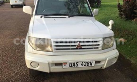 Buy Used Mitsubishi Pajero iO White Car in Kampala in Uganda Buy Used Mitsubishi Pajero iO White Car in Kampala in Uganda