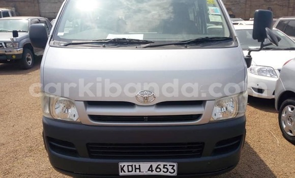 Buy Used Toyota Hiace Silver Car in Kampala in Uganda Buy Used Toyota Hiace Silver Car in Kampala in Uganda