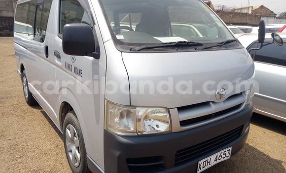 Buy Used Toyota Hiace Silver Car in Kampala in Uganda Buy Used Toyota Hiace Silver Car in Kampala in Uganda