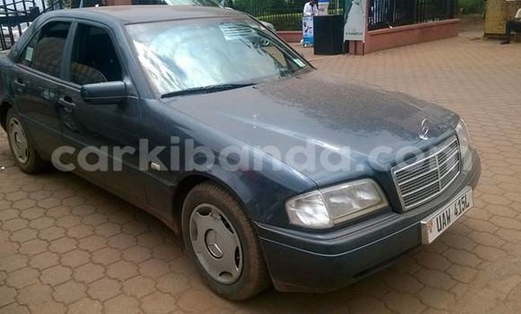 Buy Used Mercedes‒Benz 200 Black Car in Kampala in Uganda Buy Used Mercedes‒Benz 200 Black Car in Kampala in Uganda