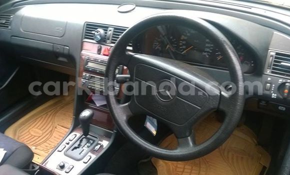 Buy Used Mercedes‒Benz 200 Black Car in Kampala in Uganda Buy Used Mercedes‒Benz 200 Black Car in Kampala in Uganda