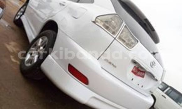 Buy Used Toyota Harrier White Car in Kampala in Uganda Buy Used Toyota Harrier White Car in Kampala in Uganda