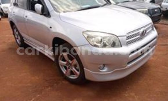 Buy Used Toyota RAV4 Silver Car in Kampala in Uganda Buy Used Toyota RAV4 Silver Car in Kampala in Uganda