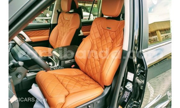 Buy Import Toyota Land Cruiser Black Car in Import - Dubai in Uganda Buy Import Toyota Land Cruiser Black Car in Import - Dubai in Uganda