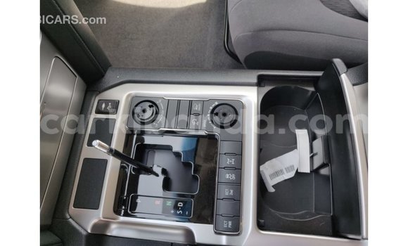 Acheter Import Voiture Toyota Land Cruiser Autre à Import - Dubai, Ouganda Acheter Import Voiture Toyota Land Cruiser Autre à Import - Dubai, Ouganda