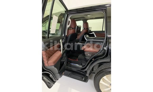 Buy Import Toyota Land Cruiser Black Car in Import - Dubai in Uganda Buy Import Toyota Land Cruiser Black Car in Import - Dubai in Uganda