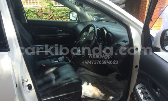 Buy Used Toyota Harrier White Car in Kampala in Uganda Buy Used Toyota Harrier White Car in Kampala in Uganda