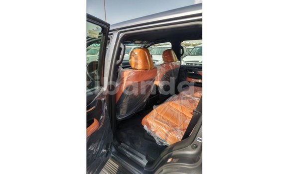 Acheter Import Voiture Lexus LX Autre à Import - Dubai, Ouganda Acheter Import Voiture Lexus LX Autre à Import - Dubai, Ouganda