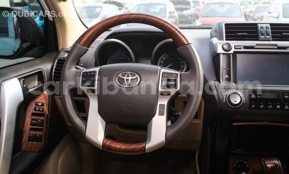 Nunua Imported Toyota Prado Nyeupe Gari ndani ya Import - Dubai nchini Uganda Nunua Imported Toyota Prado Nyeupe Gari ndani ya Import - Dubai nchini Uganda