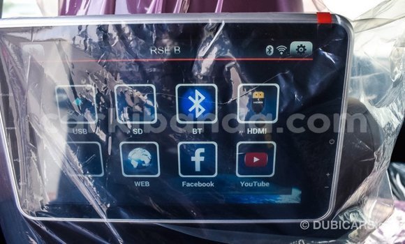 Gura Imported Toyota Land Cruiser White Imodoka i Import - Dubai mu Uganda Gura Imported Toyota Land Cruiser White Imodoka i Import - Dubai mu Uganda