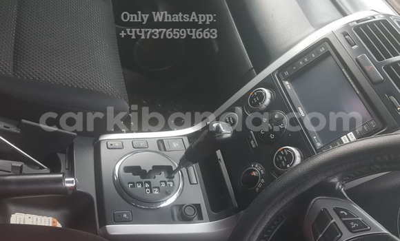 Acheter Occasion Voiture Suzuki Escudo Gris à Kampala, Ouganda Acheter Occasion Voiture Suzuki Escudo Gris à Kampala, Ouganda