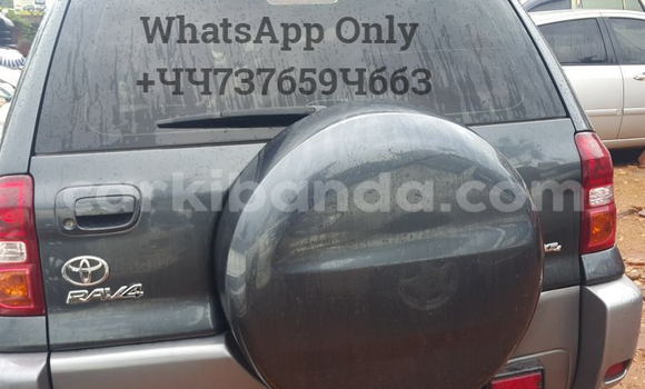Acheter Occasion Voiture Toyota RAV4 Noir à Kampala, Ouganda Acheter Occasion Voiture Toyota RAV4 Noir à Kampala, Ouganda