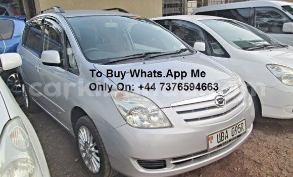 Acheter Occasion Voiture Toyota Spacio Gris à Kampala, Ouganda Acheter Occasion Voiture Toyota Spacio Gris à Kampala, Ouganda