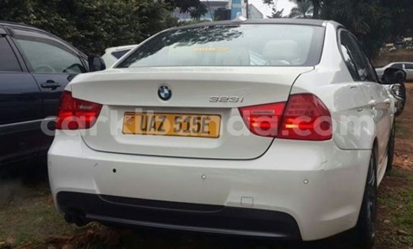 Acheter Occasion Voiture BMW 3–Series Noir à Kampala, Ouganda Acheter Occasion Voiture BMW 3–Series Noir à Kampala, Ouganda