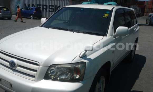 Buy New Toyota Kluger White Car in Kampala in Uganda Buy New Toyota Kluger White Car in Kampala in Uganda