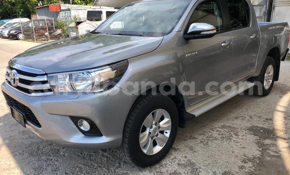 Gura Yakoze Toyota Hilux Other Imodoka i Kampala mu Uganda Gura Yakoze Toyota Hilux Other Imodoka i Kampala mu Uganda