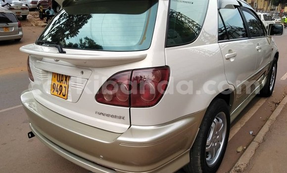 Buy Used Toyota Harrier Beige Car in Kampala in Uganda Buy Used Toyota Harrier Beige Car in Kampala in Uganda