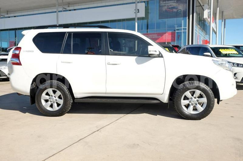 Big with watermark 2016 toyota landcruiser prado used 2665 ba60780 4