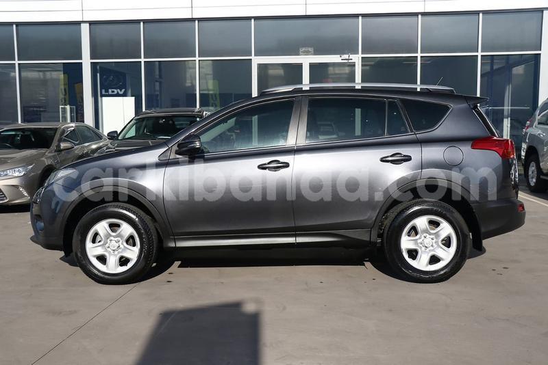 Big with watermark 2014 toyota rav4 used 2610 009815 3