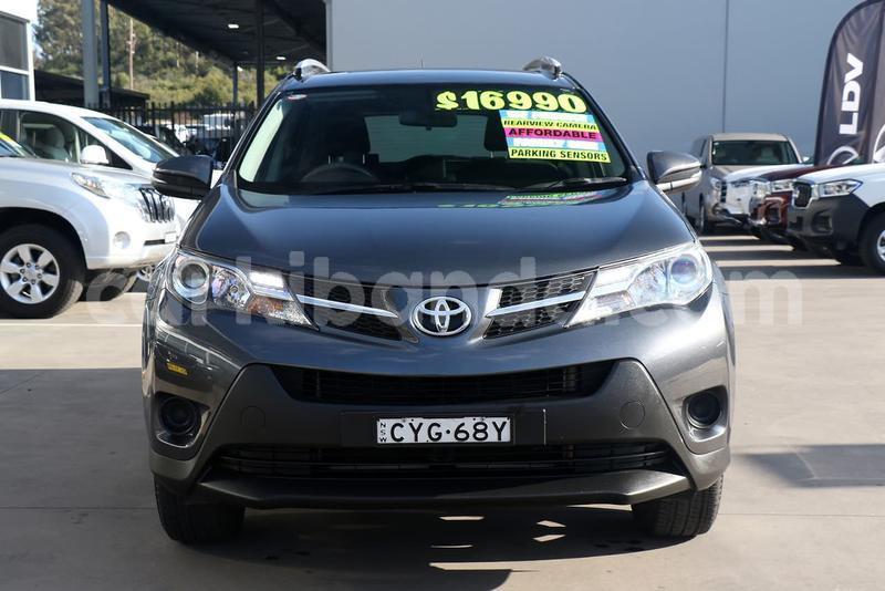 Big with watermark 2014 toyota rav4 used 2610 009815 4