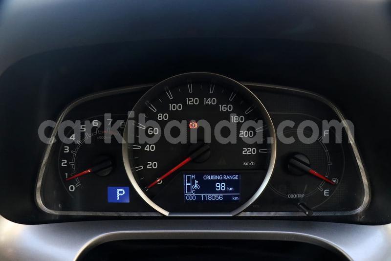 Big with watermark 2014 toyota rav4 used 2610 009815 13