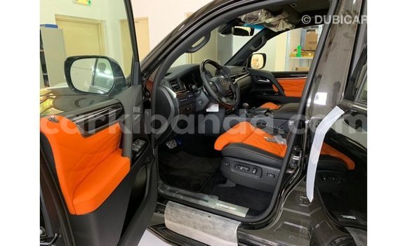 Acheter Import Voiture Lexus LX Noir à Import - Dubai, Ouganda Acheter Import Voiture Lexus LX Noir à Import - Dubai, Ouganda