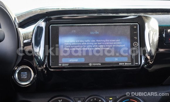 Acheter Import Voiture Toyota Hilux Autre à Import - Dubai, Ouganda Acheter Import Voiture Toyota Hilux Autre à Import - Dubai, Ouganda