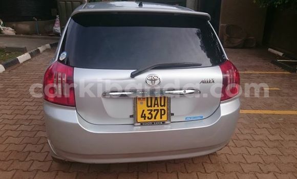 Gura Yakoze Toyota Allex Black Imodoka i Kampala mu Uganda Gura Yakoze Toyota Allex Black Imodoka i Kampala mu Uganda